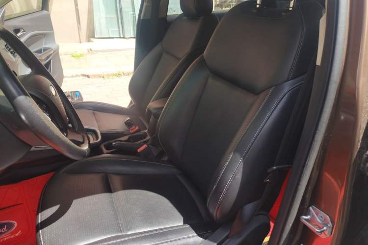 Used Ford Escort 2017 Happiness Edition 1.5L Automatic Fashion Version Left Front Seat