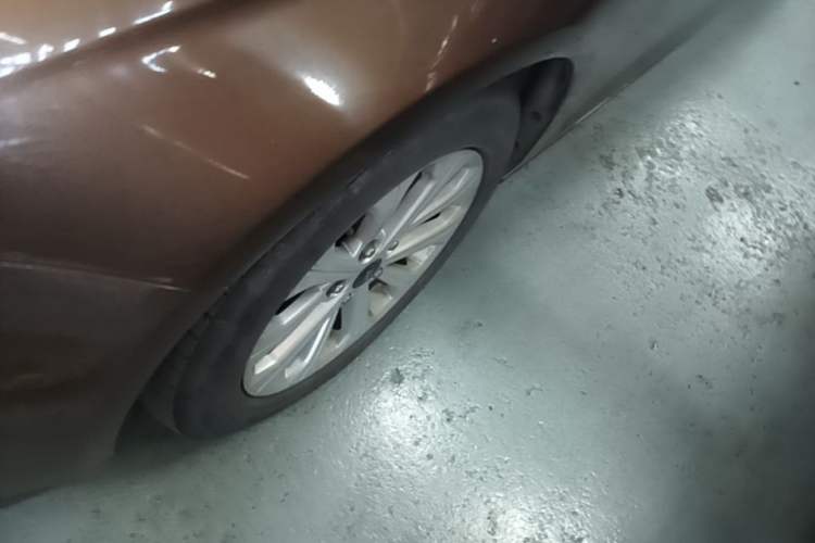 Used Ford Escort 2017 Happy Edition 1.5L Manual Fashion Model Left Front Wheel Hub