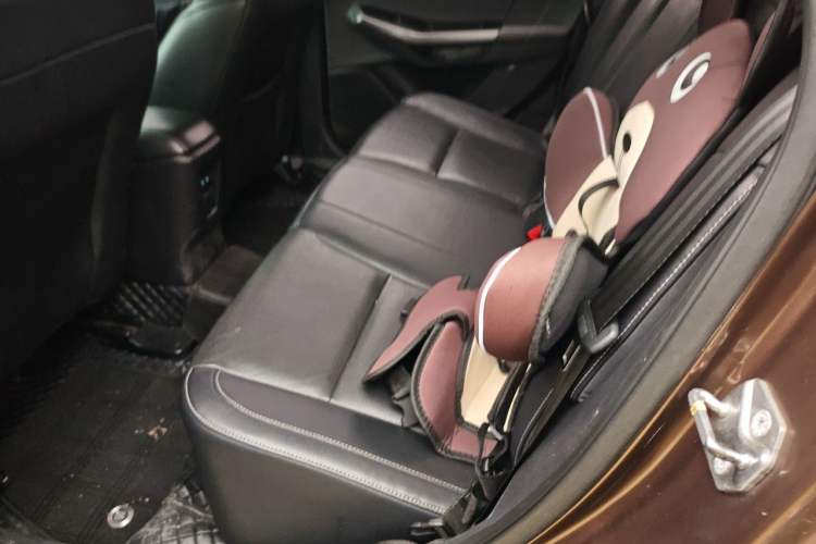 Used Ford Escort 2017 Happiness Edition 1.5L Automatic Fashion Version Left Rear Seat
