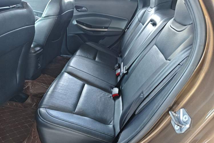 Used Ford Escort 2017 Happiness Edition 1.5L Automatic Fashion Version Left Rear Seat