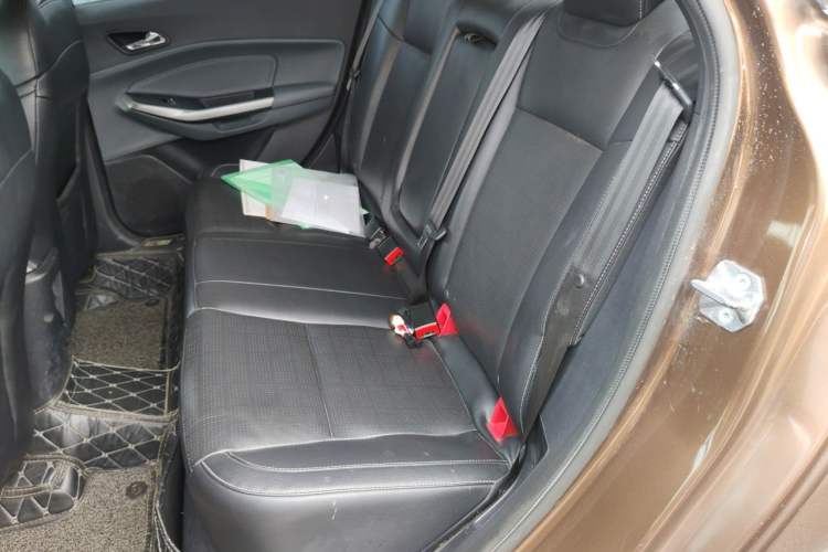 Used Ford Escort 2017 Happiness Edition 1.5L Automatic Fashion Version Left Rear Seat