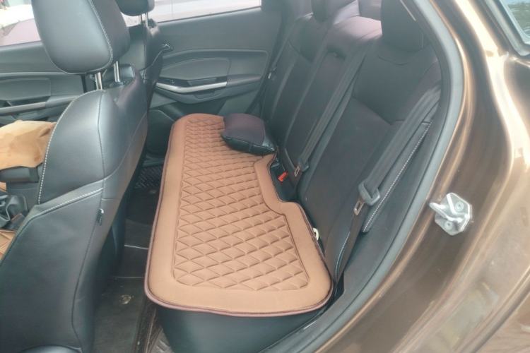 Used Ford Escort 2017 Happiness Edition 1.5L Automatic Fashion Version Left Rear Seat