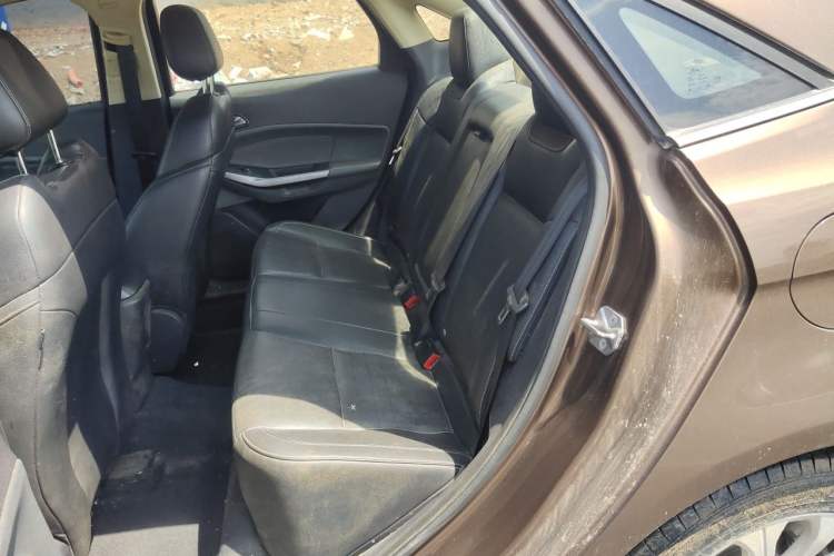 Used Ford Escort 2017 Happiness Edition 1.5L Automatic Fashion Version Left Rear Seat