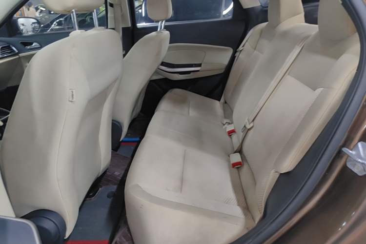 Used Ford Escort 2017 Revised Version 1.5L Automatic Comfort Edition Left Rear Seat