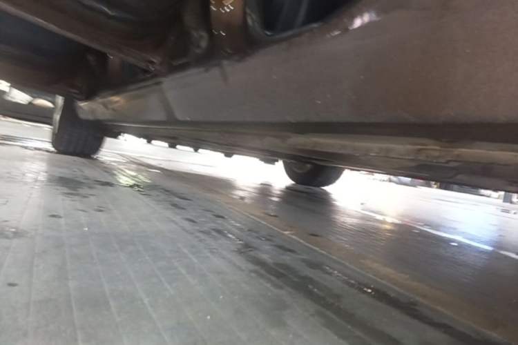 Used Ford Escort 2017 Happiness Edition 1.5L Automatic Fashion Version Left Side Sill
