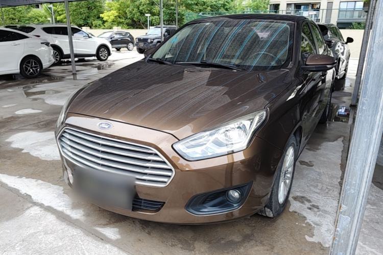 Used Ford Escort 2017 1.5L Automatic Comfort Model Guazi used car, China used car export, Used car for sale, Used Ford cars, Cheapest cars for sale