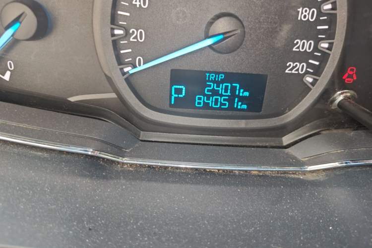 Used Ford Escort 2017 Happiness Edition 1.5L Automatic Fashion Version Odometer Close Up