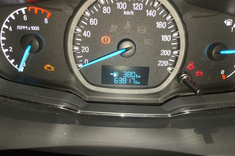 Used Ford Escort 2017 Happy Edition 1.5L Manual Fashion Model Odometer Close Up