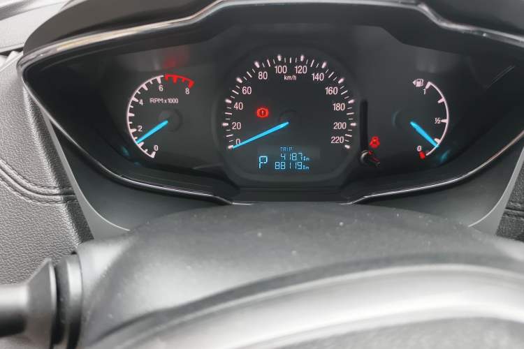 Used Ford Escort 2017 Happiness Edition 1.5L Automatic Fashion Version Odometer Close Up
