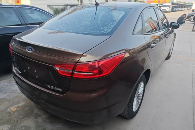 Used Ford Escort 2017 1.5L Automatic Comfort Model Rear Right 45 Deg