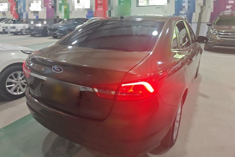 Used Ford Escort 2017 Happiness Edition 1.5L Automatic Fashion Version Rear Right 45 Deg