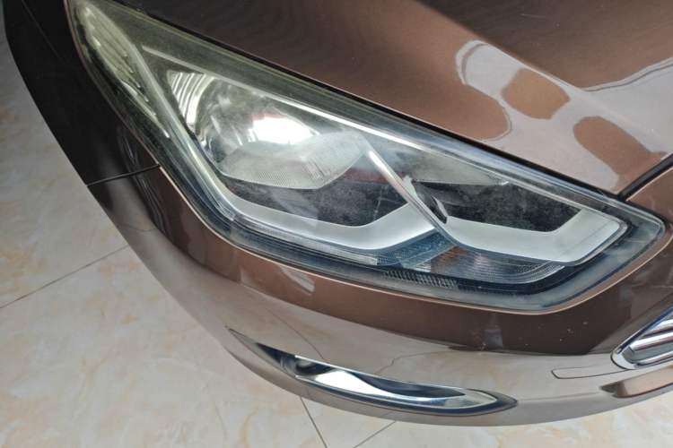 Used Ford Escort 2017 1.5L Manual Comfort Model Right Front Headlight