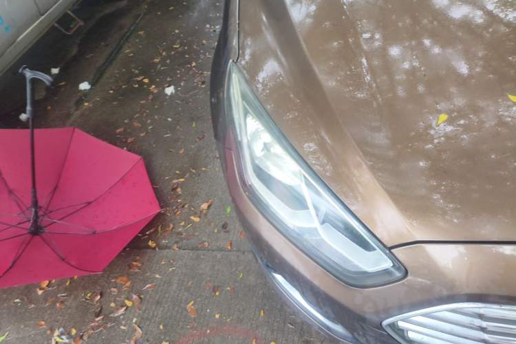 Used Ford Escort 2017 Happiness Edition 1.5L Automatic Fashion Version Right Front Headlight