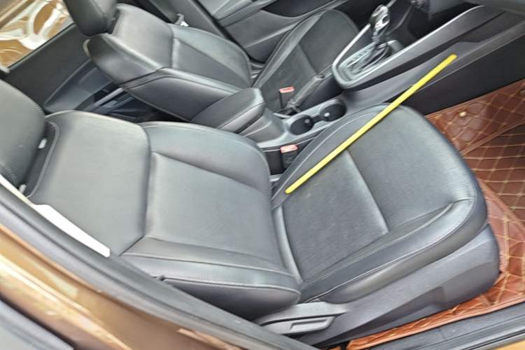 Used Ford Escort 2017 Happiness Edition 1.5L Automatic Fashion Version Right Front Seat