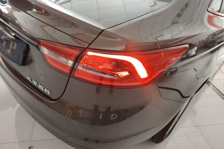 Used Ford Escort 2017 Revised Version 1.5L Automatic Comfort Edition Right Rear Taillight