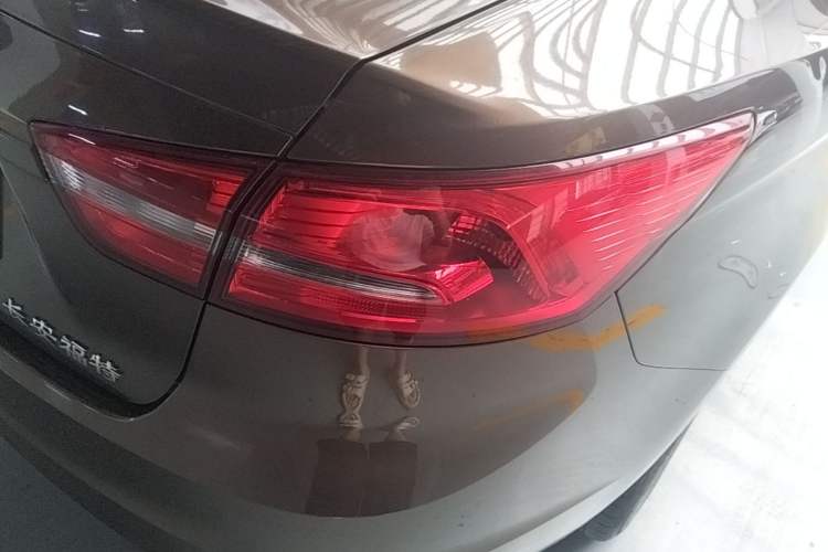 Used Ford Escort 2017 Revised Version 1.5L Automatic Comfort Edition Right Rear Taillight