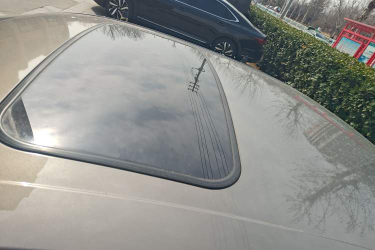 Used Ford Escort 2017 Happiness Edition 1.5L Automatic Fashion Version Roof