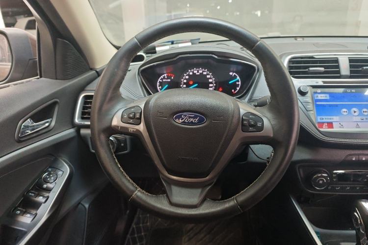 Used Ford Escort 2017 Happiness Edition 1.5L Automatic Fashion Version Steering Wheel