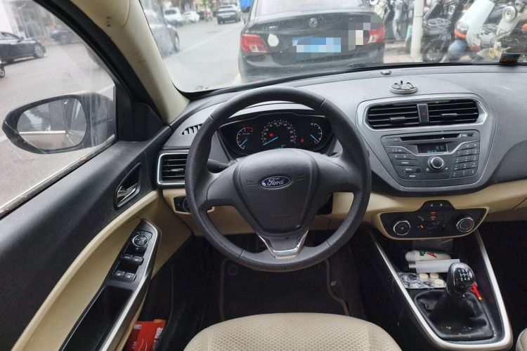 Used Ford Escort 2017 1.5L Manual Comfort Model Steering Wheel