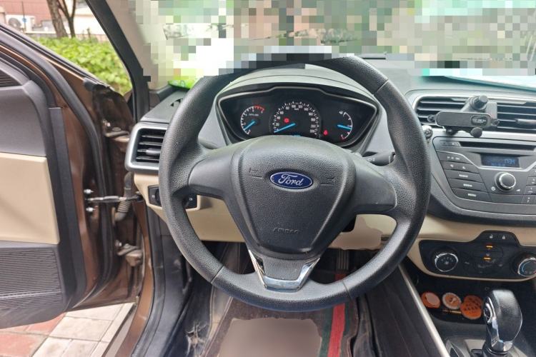 Used Ford Escort 2017 1.5L Automatic Comfort Model Steering Wheel
