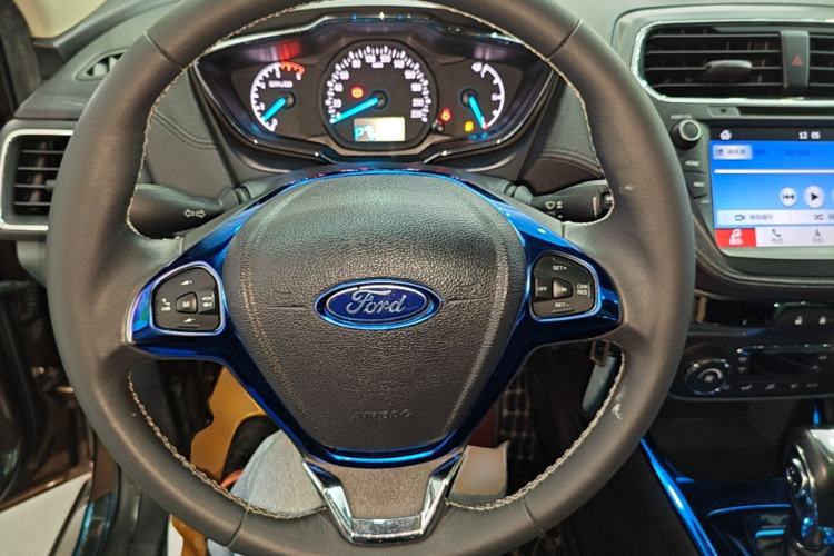 Used Ford Escort 2017 Happiness Edition 1.5L Automatic Fashion Version Steering Wheel
