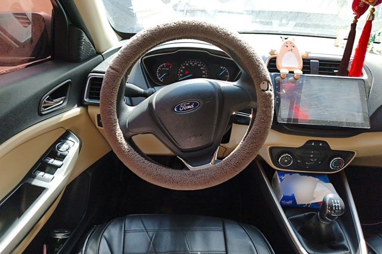 Used Ford Escort 2017 1.5L Manual Comfort Model Steering Wheel