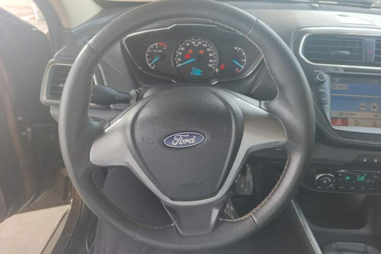 Used Ford Escort 2017 Happy Edition 1.5L Manual Fashion Model Steering Wheel