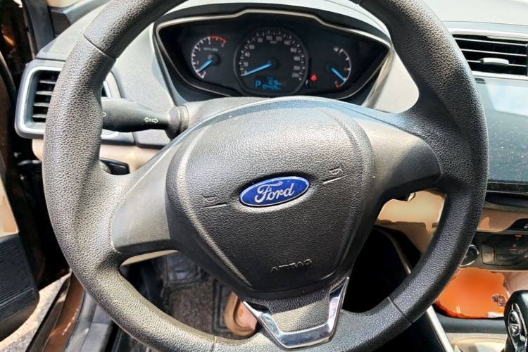 Used Ford Escort 2017 1.5L Automatic Comfort Model Steering Wheel