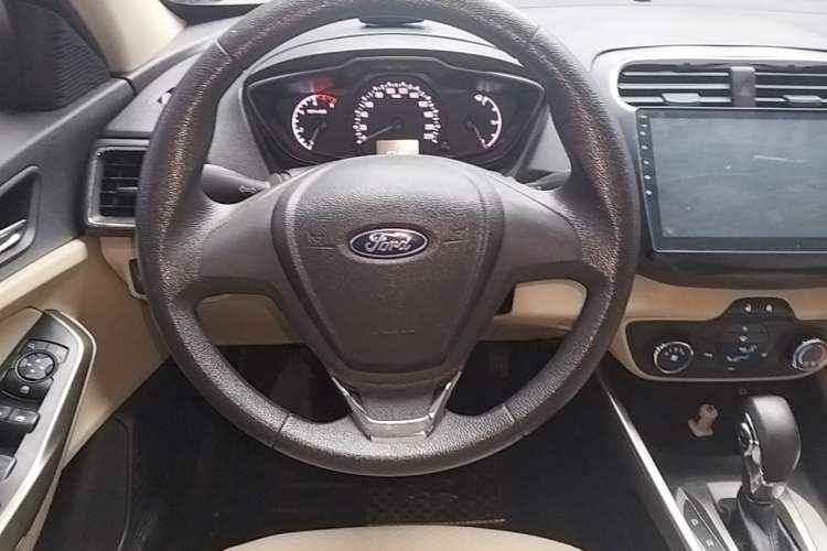 Used Ford Escort 2017 Revised Version 1.5L Automatic Comfort Edition Steering Wheel
