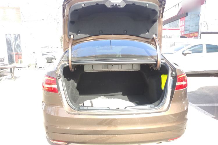 Used Ford Escort 2017 Revised Version 1.5L Automatic Comfort Edition Trunk