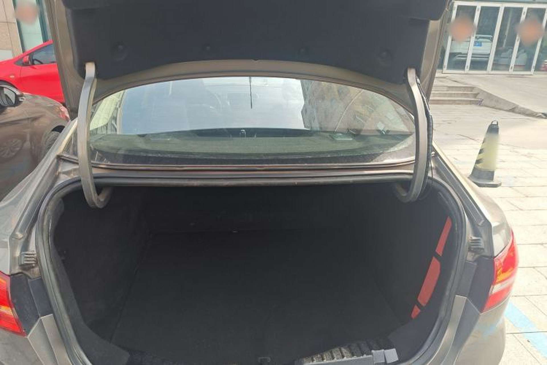 Used Ford Escort 2017 Happiness Edition 1.5L Automatic Fashion Version Trunk