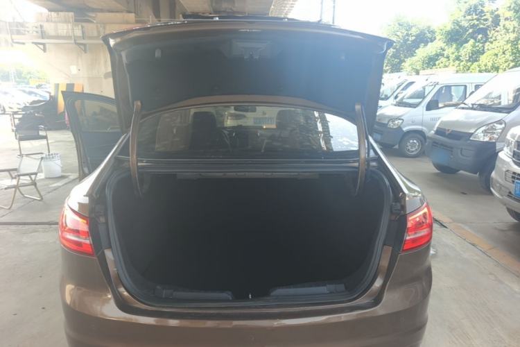 Used Ford Escort 2017 Happy Edition 1.5L Manual Fashion Model Trunk