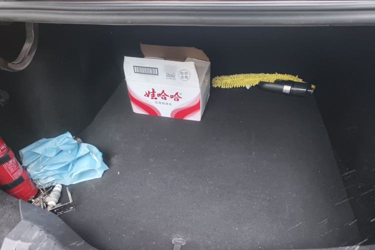 Used Ford Escort 2017 Happiness Edition 1.5L Automatic Fashion Version Trunk