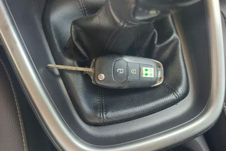 Used Ford Escort 2017 Happy Edition 1.5L Manual Fashion Model Vehicle Key