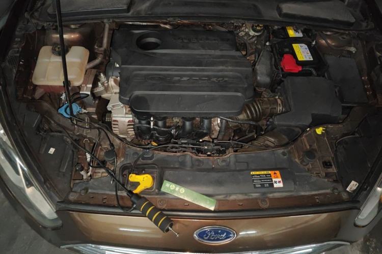 Used Ford Escort 2017 Happiness Edition 1.5L Automatic Fashion Version Engine Bay