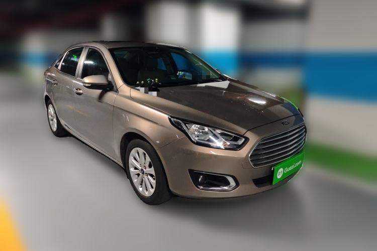 Used Ford Escort 2017 Happiness Edition 1.5L Automatic Fashion Version Front Right 45 Deg