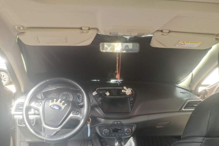 Used Ford Escort 2017 Happiness Edition 1.5L Automatic Fashion Version Headliner