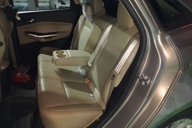 Used Ford Escort 2017 Happiness Edition 1.5L Automatic Fashion Version Left Rear Seat