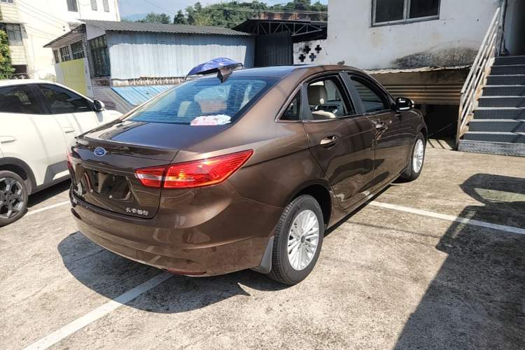 Used Ford Escort 2017 1.5L Manual Comfort Model Rear Right 45 Deg