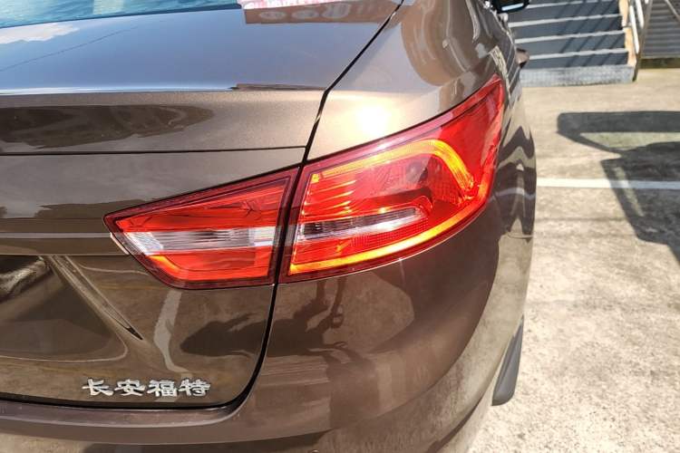 Used Ford Escort 2017 1.5L Manual Comfort Model Right Rear Taillight