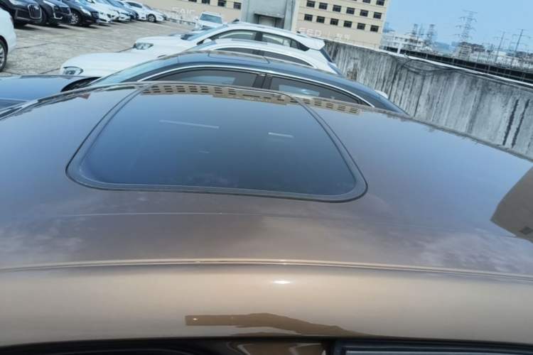 Used Ford Escort 2017 Happiness Edition 1.5L Automatic Fashion Version Roof