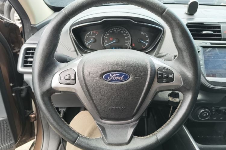 Used Ford Escort 2017 Happiness Edition 1.5L Automatic Fashion Version Steering Wheel