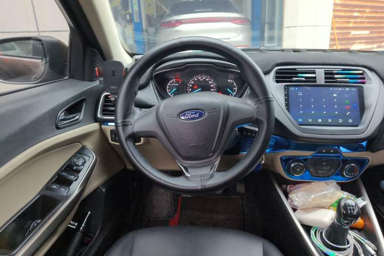 Used Ford Escort 2017 Revised Version 1.5L Manual Comfort Edition Steering Wheel