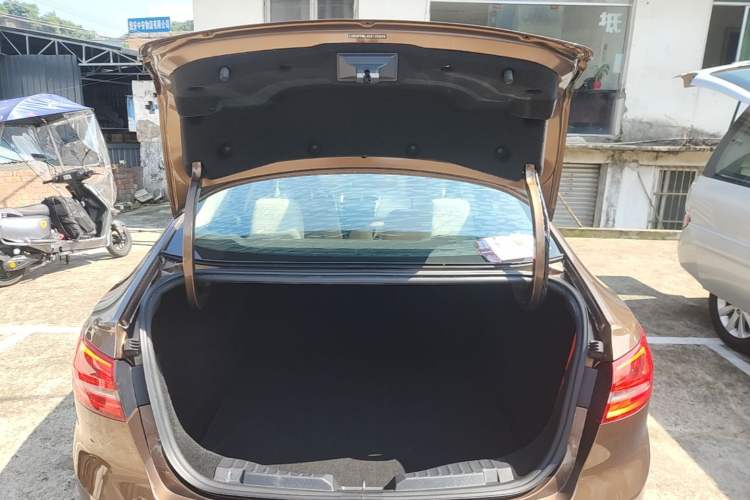 Used Ford Escort 2017 1.5L Manual Comfort Model Trunk