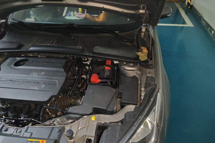 Used Ford Escort 2017 1.5L Manual Comfort Model Engine Bay Left