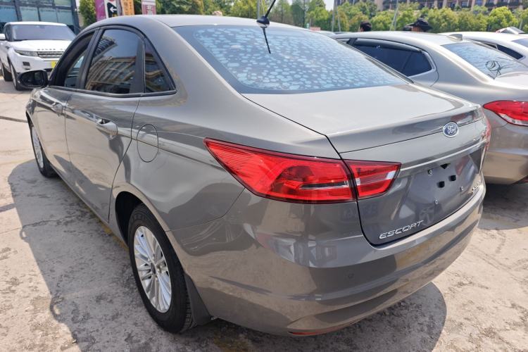 Used Ford Escort 2017 Revised Version 1.5L Manual Comfort Edition Exterior 2