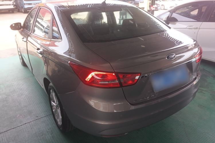 Used Ford Escort 2017 Happiness Edition 1.5L Automatic Fashion Version Exterior 2