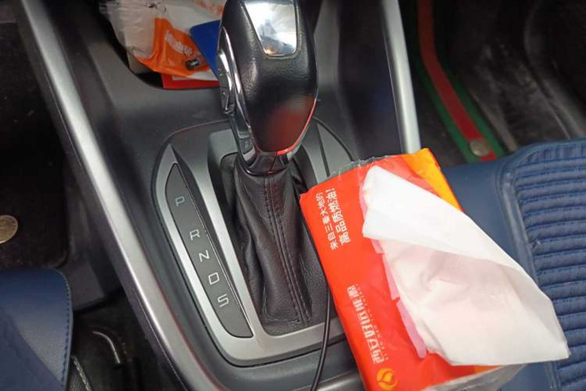 Used Ford Escort 2017 Happiness Edition 1.5L Automatic Fashion Version Gear Lever