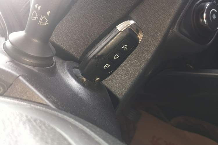 Used Ford Escort 2017 Happiness Edition 1.5L Automatic Fashion Version Interior 1