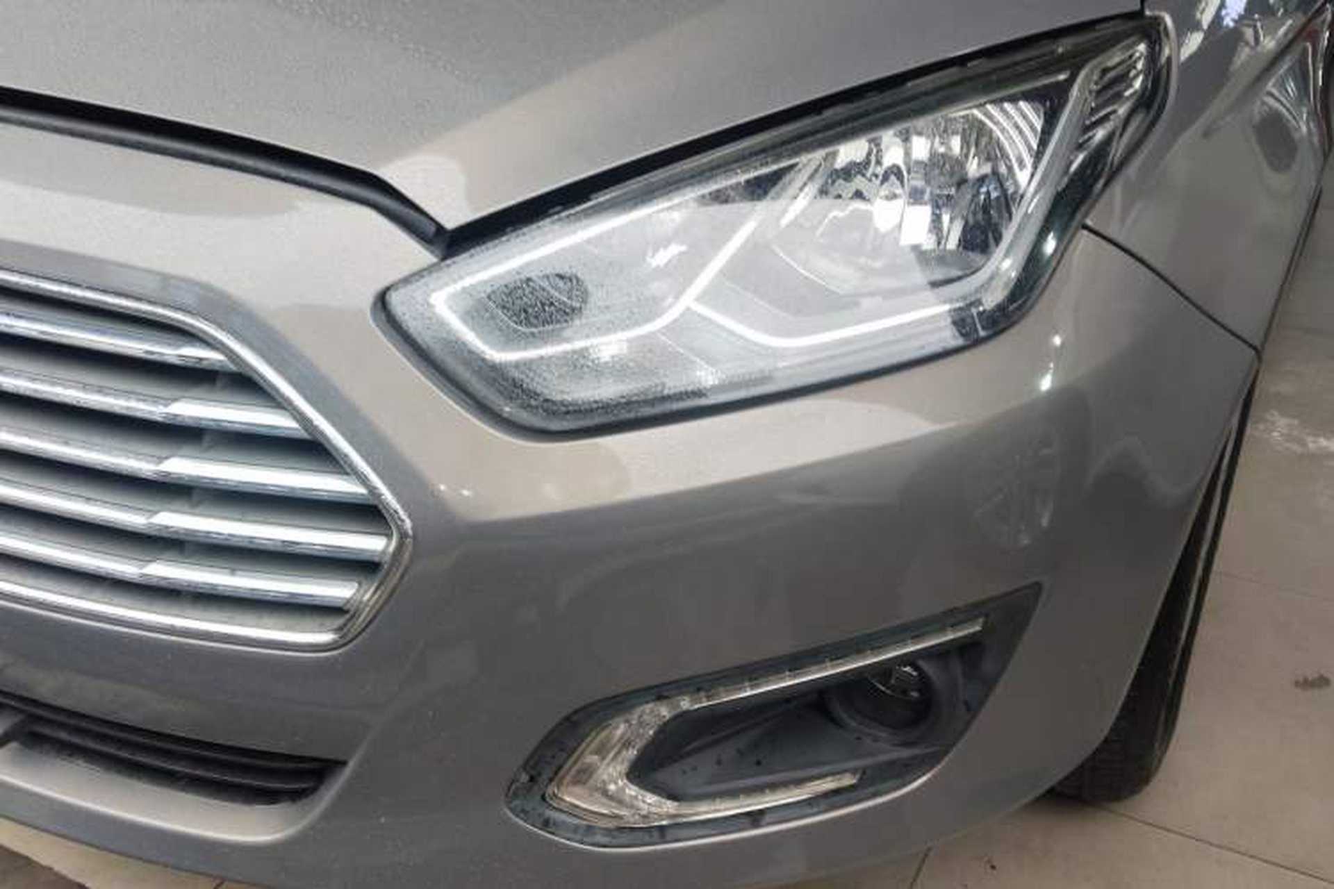 Used Ford Escort 2017 Happiness Edition 1.5L Automatic Fashion Version Left Front Headlight